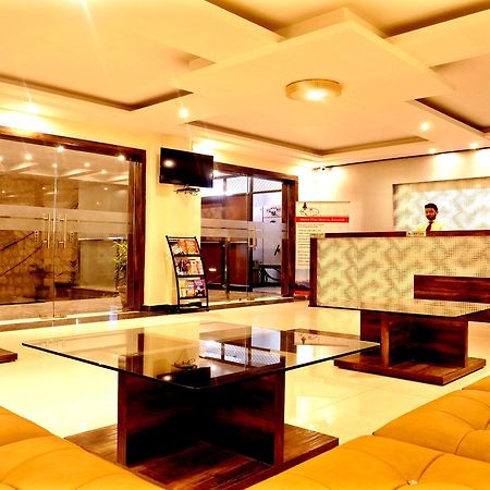 Hotel Trance Ganga Tapovan Exterior photo
